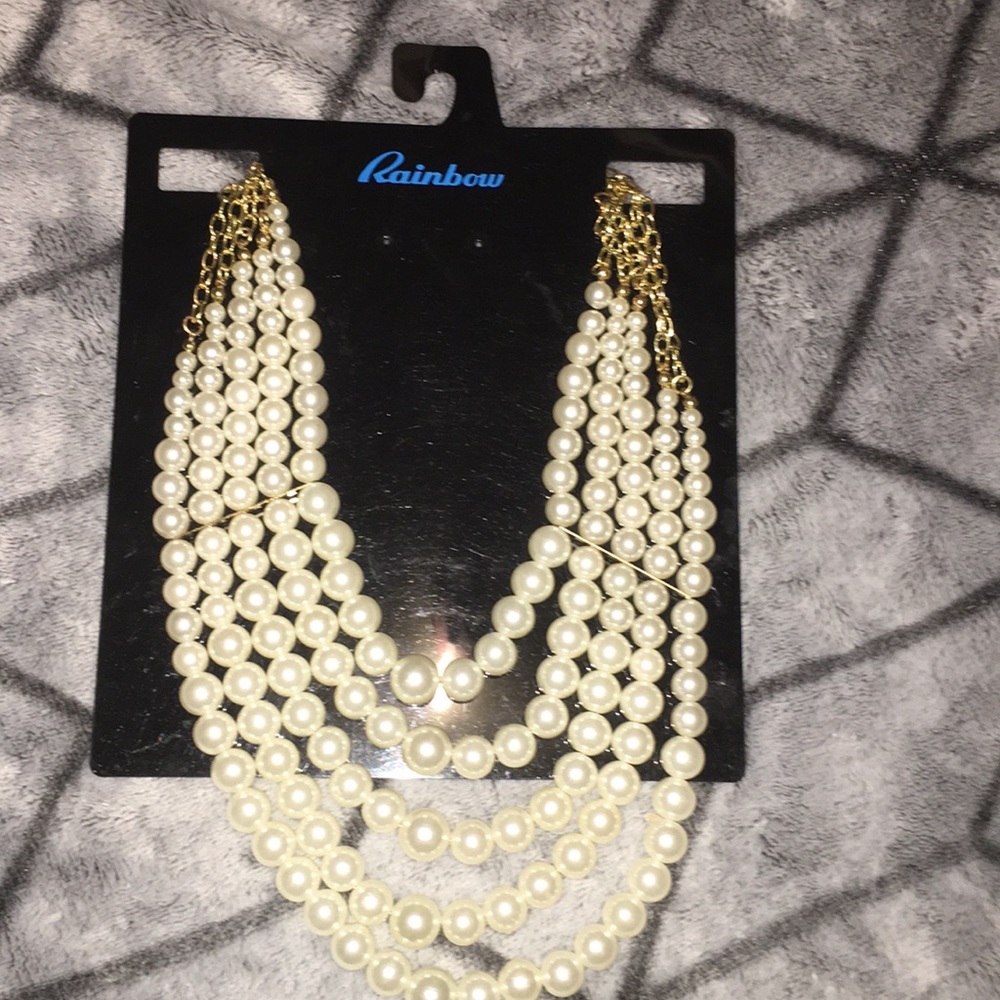 New never used the necklace